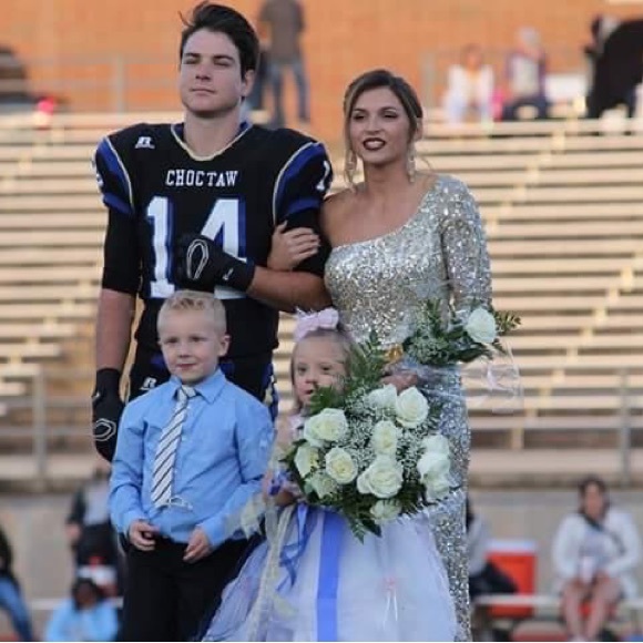 Meet your Posher, Carol - Picture 10 of 16